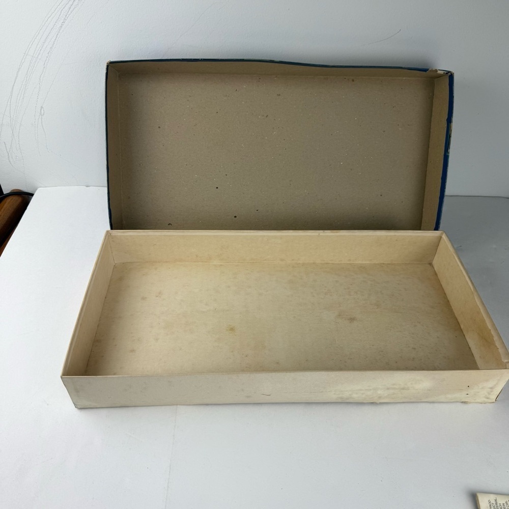 Vintage Lost Treasure Board Game BOX ONLY. SEE ALL. - Picture 3 of 3